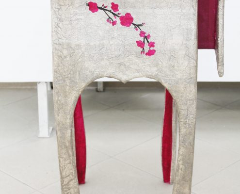 Cardboard furnitures: “Cherry tree” small pedestal table