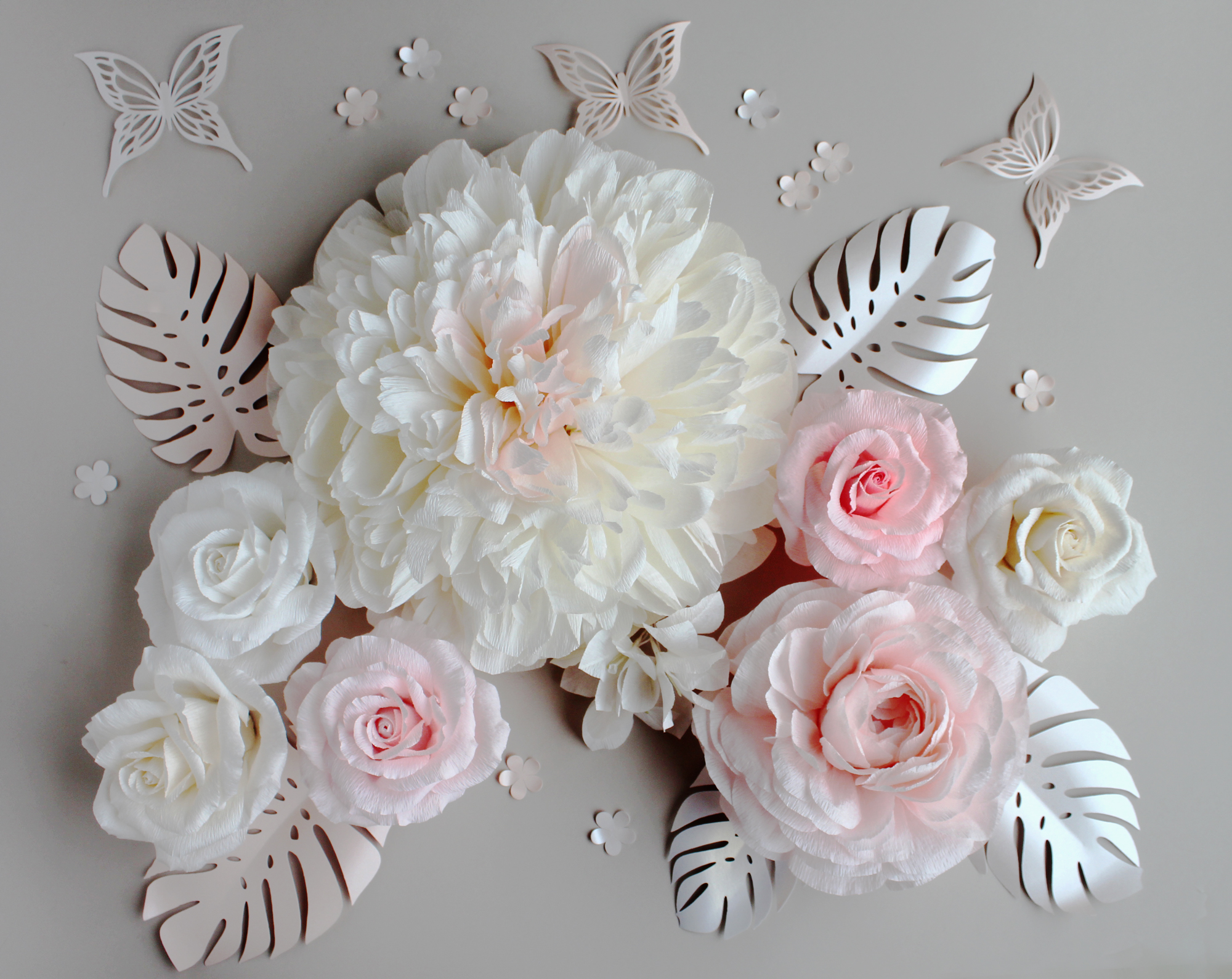 Ani: wall set of white and pink flowers